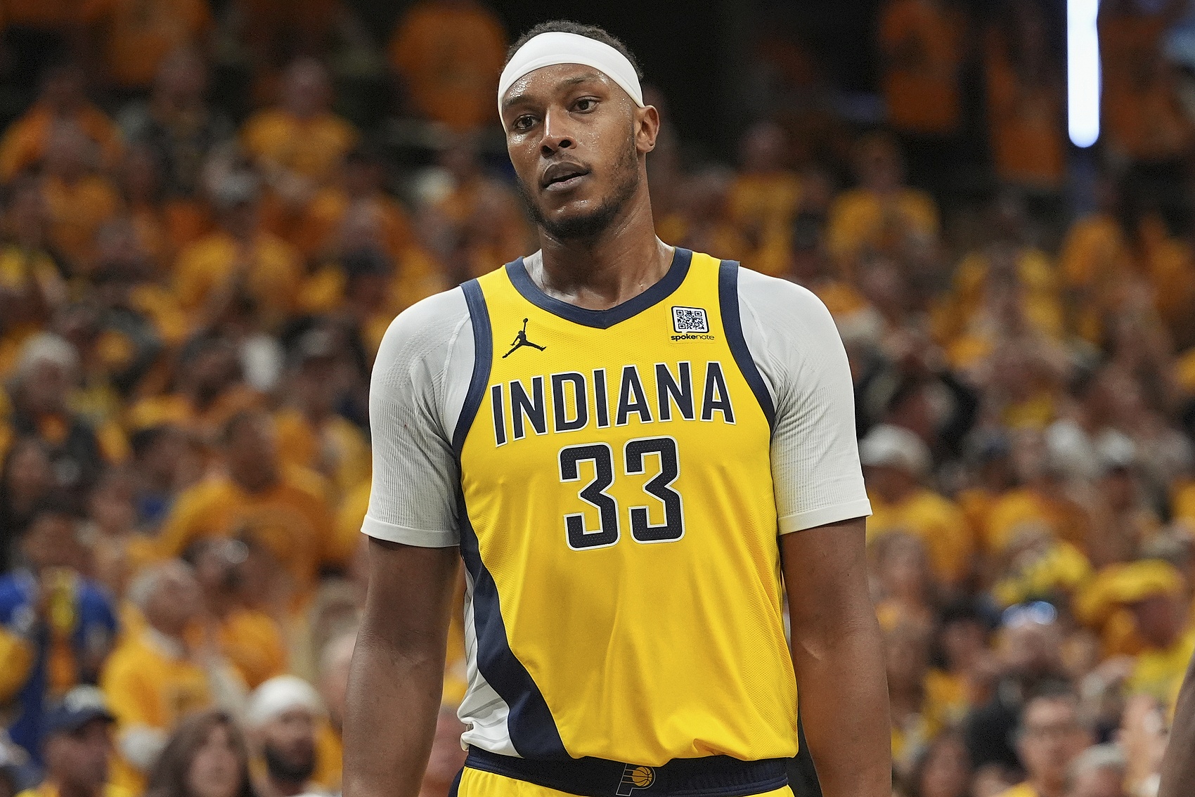 不買房了??特納轉投雄鹿 步行者此前的續(xù)約報價為3年7500萬