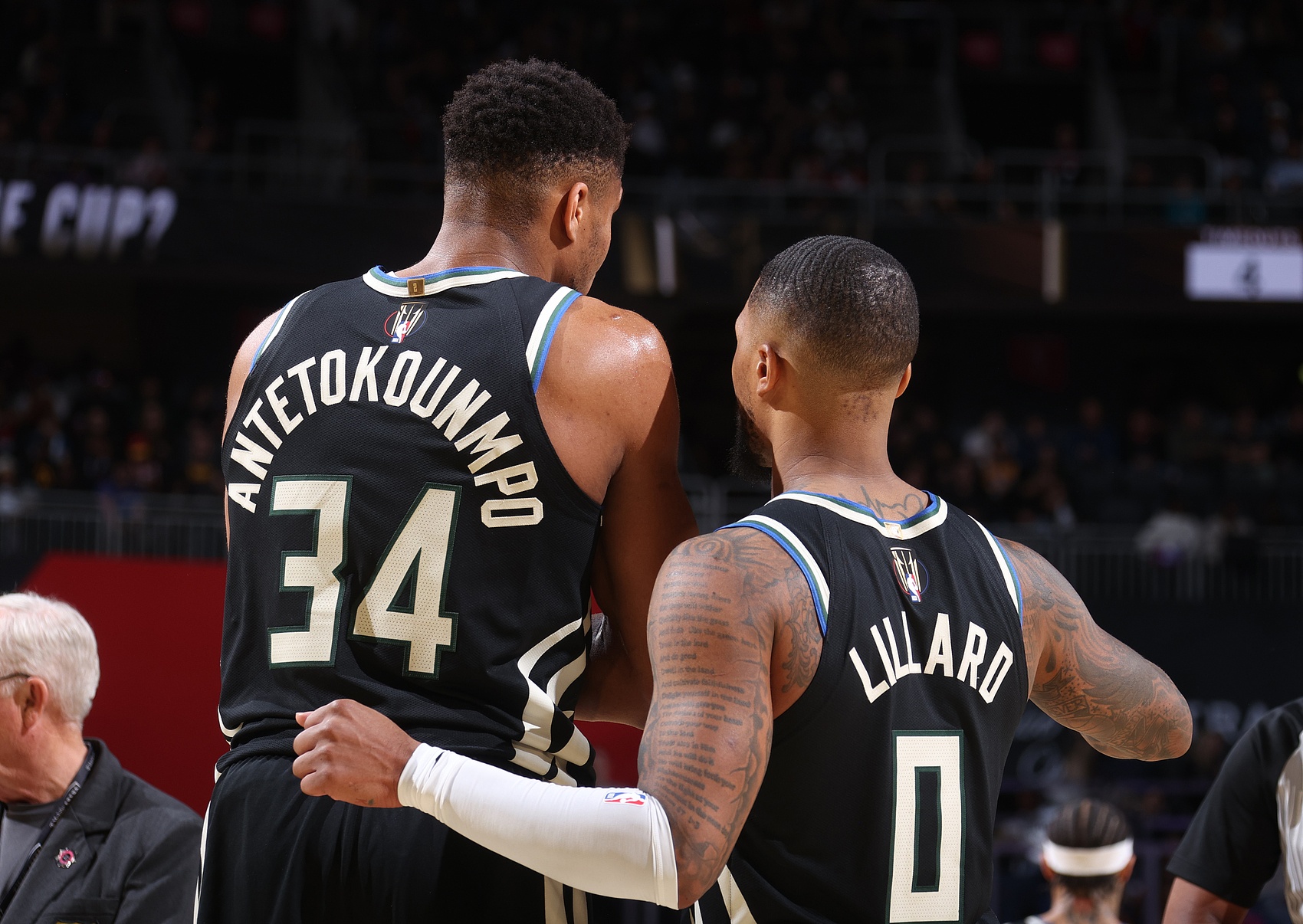 雄鹿裁掉利拉德！名記：如果這能換來字母哥長(zhǎng)期留隊(duì)那就還算值得