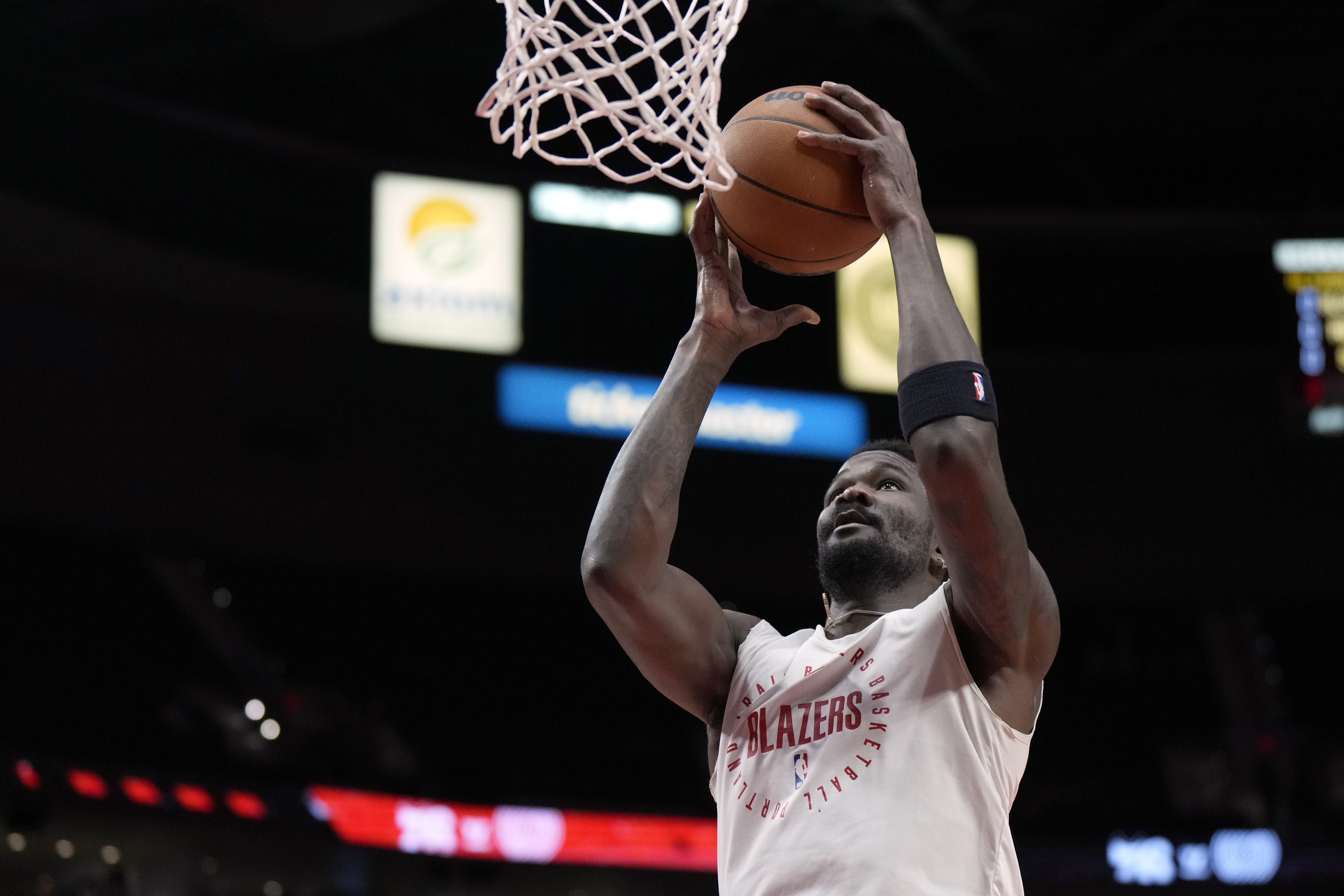 貝弗利：艾頓去湖人這組合太強(qiáng)了 一個(gè)很好的第四選擇