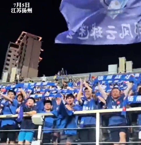 27063人現(xiàn)場(chǎng)觀賽揚(yáng)州vs無(wú)錫，創(chuàng)揚(yáng)州體育賽事的上座率新高