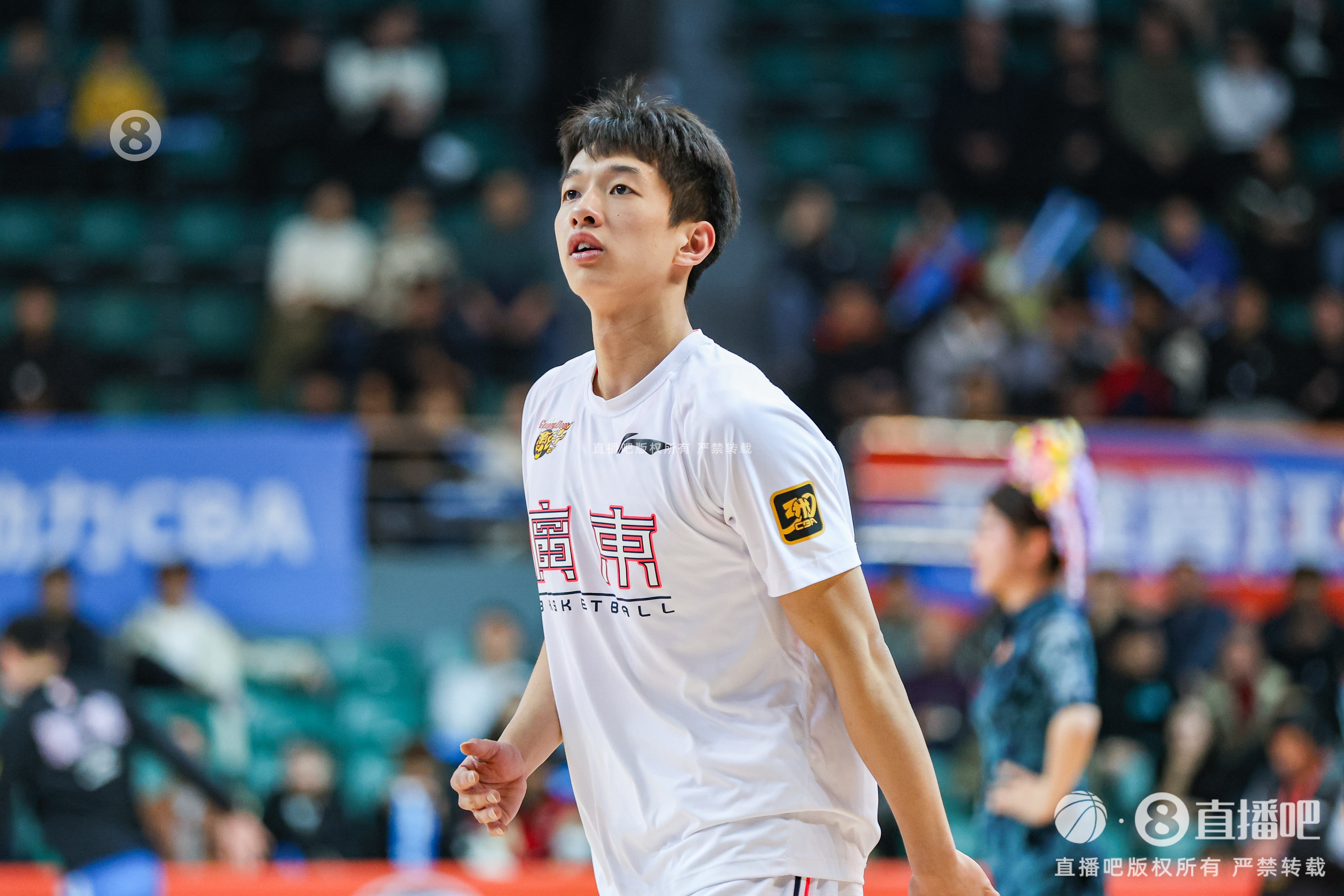 探長：楊溢的問題是無法在高端局給球隊帶來幫助 確實是天賦所限