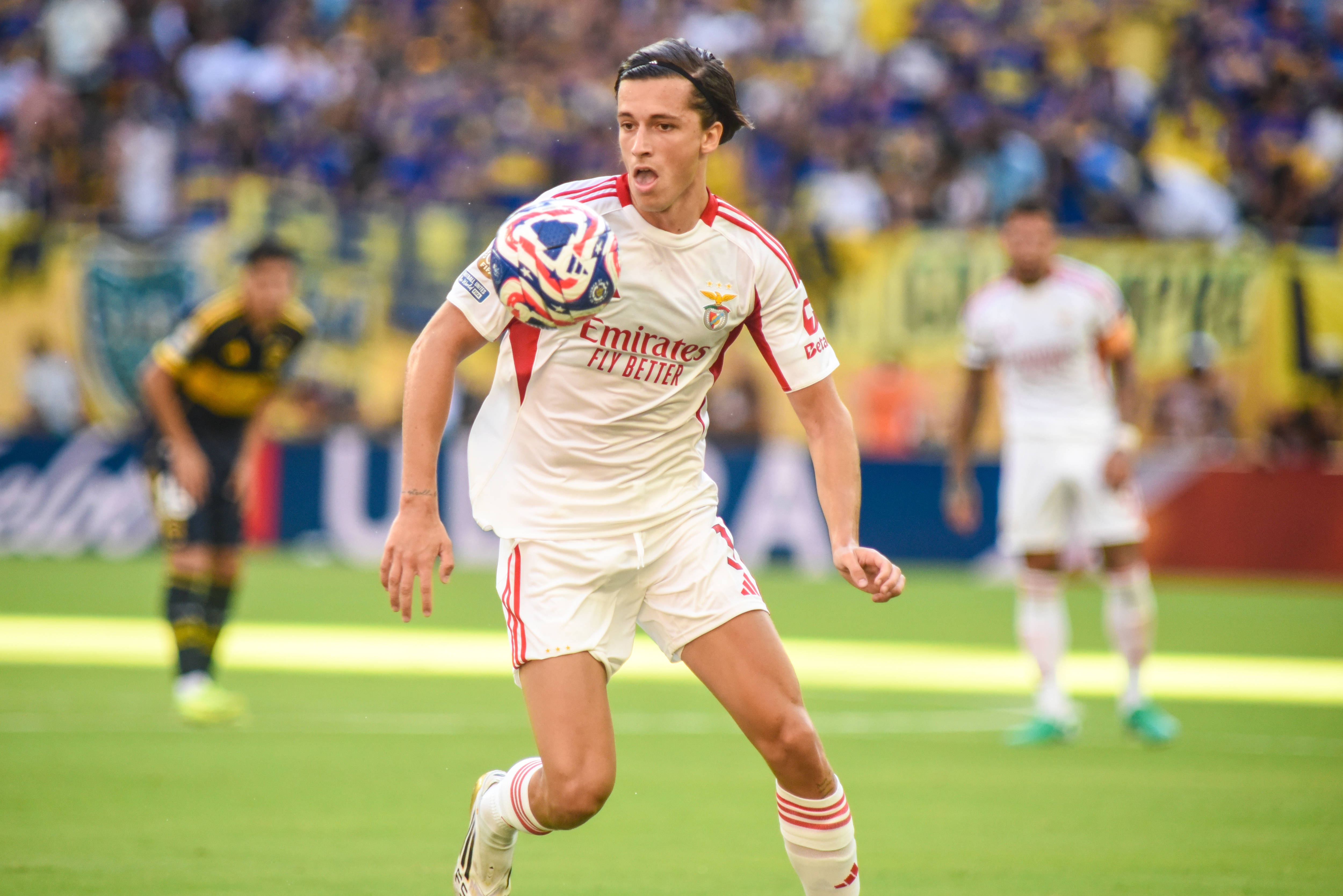 阿斯：皇馬仍對A費感興趣，但加西亞的出色表現讓他們不急于談判