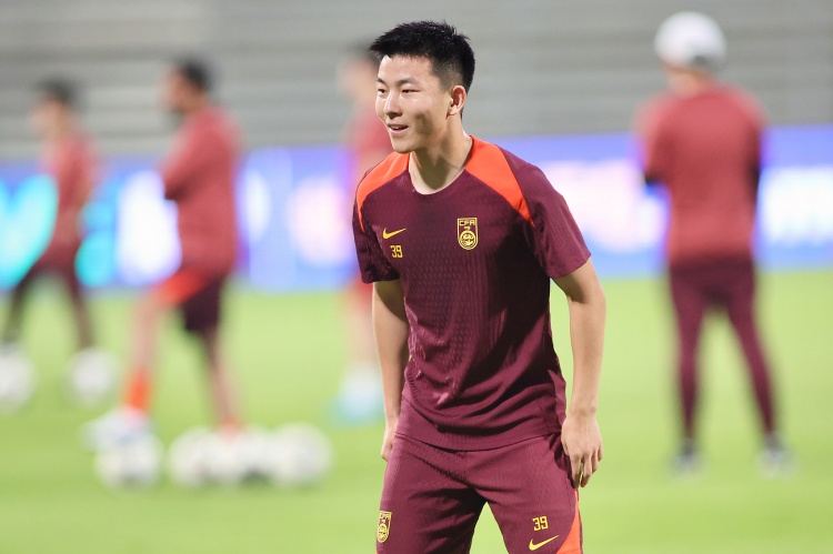 陶強龍：國足新團隊新周期還需磨合，韓國天氣熱但不是什么大問題