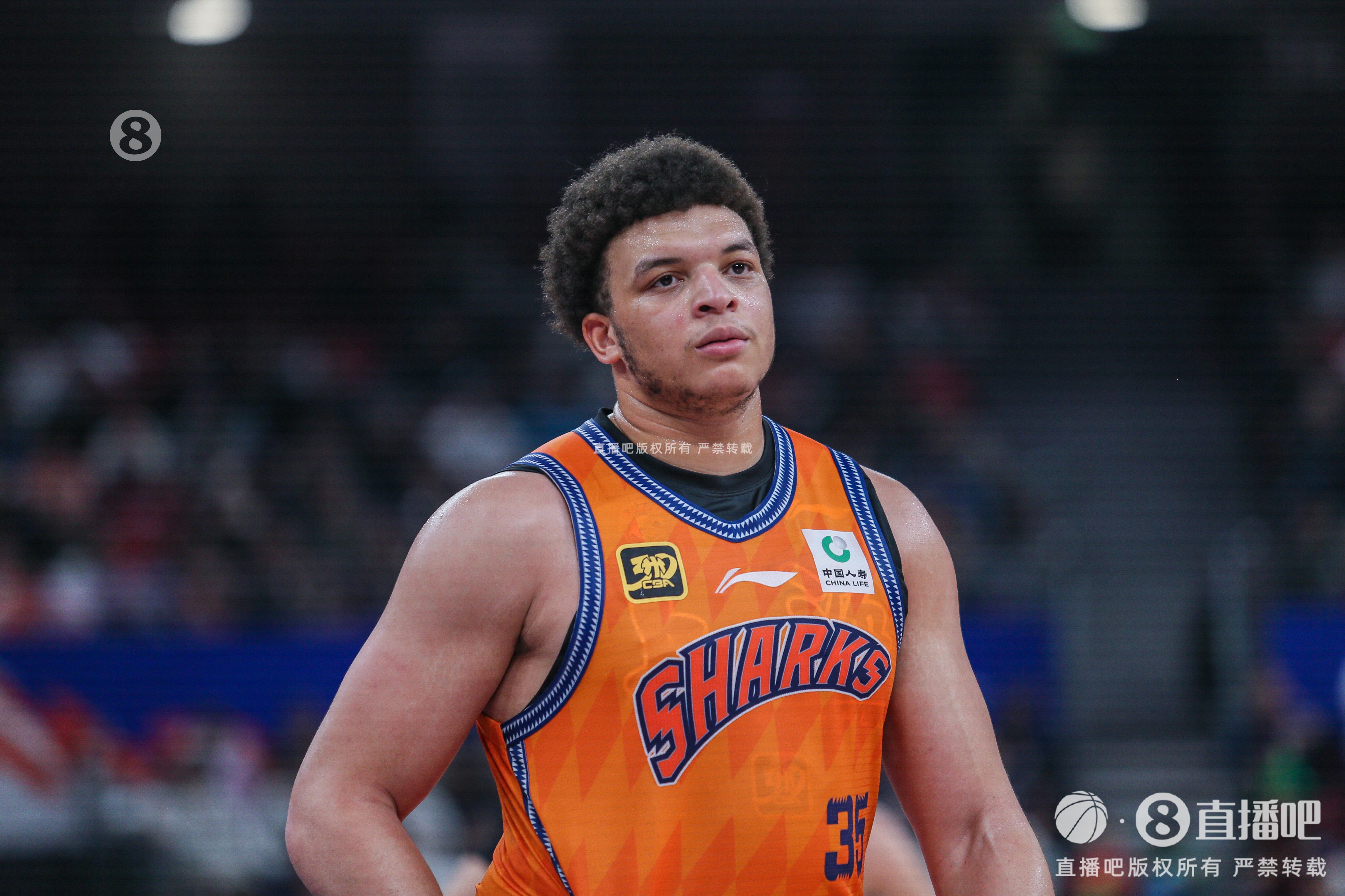 回上海？洛夫頓18分鐘8投僅1中 罰球10中9拿到11分9板