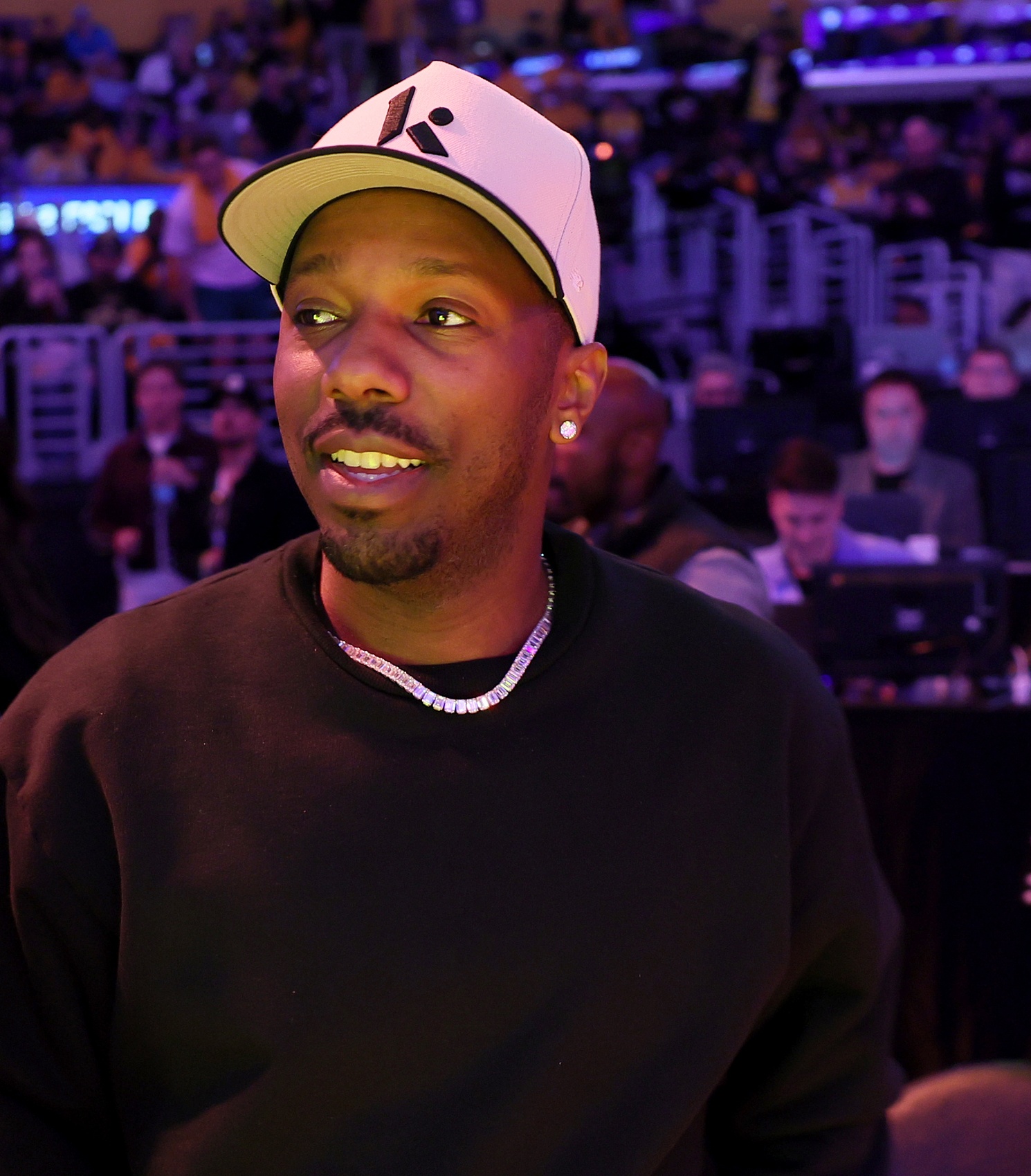 名記：一位西部高管認(rèn)為富保羅的聲明是在施壓湖人下賽季all in