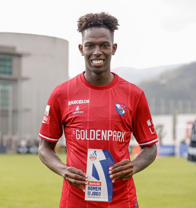 Here we go！羅馬諾：里爾700萬歐簽下24歲邊鋒菲利克斯-科雷亞