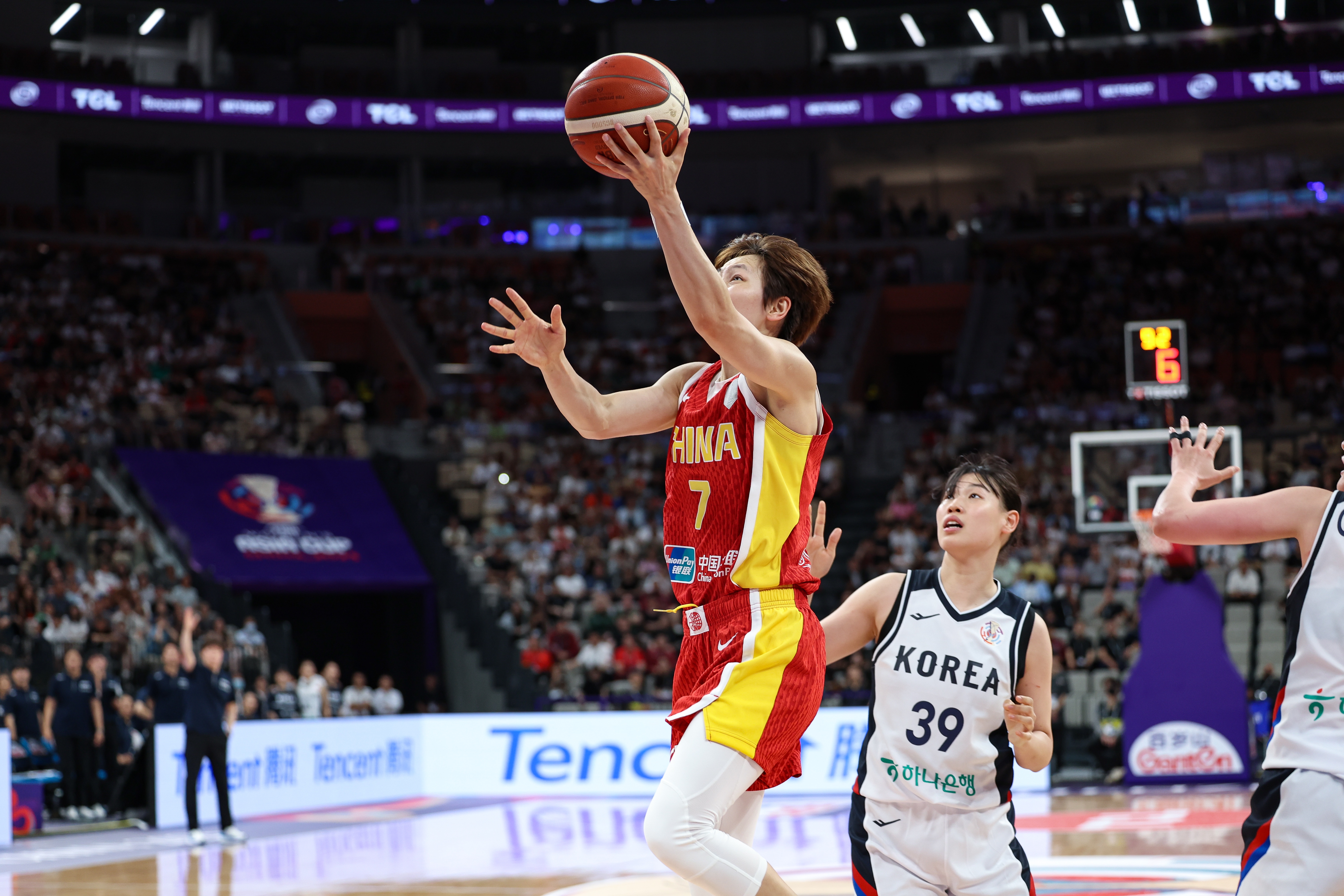 記者：用韓國的快攻擊敗她們？楊力維：這也是中國女籃的優(yōu)勢之一