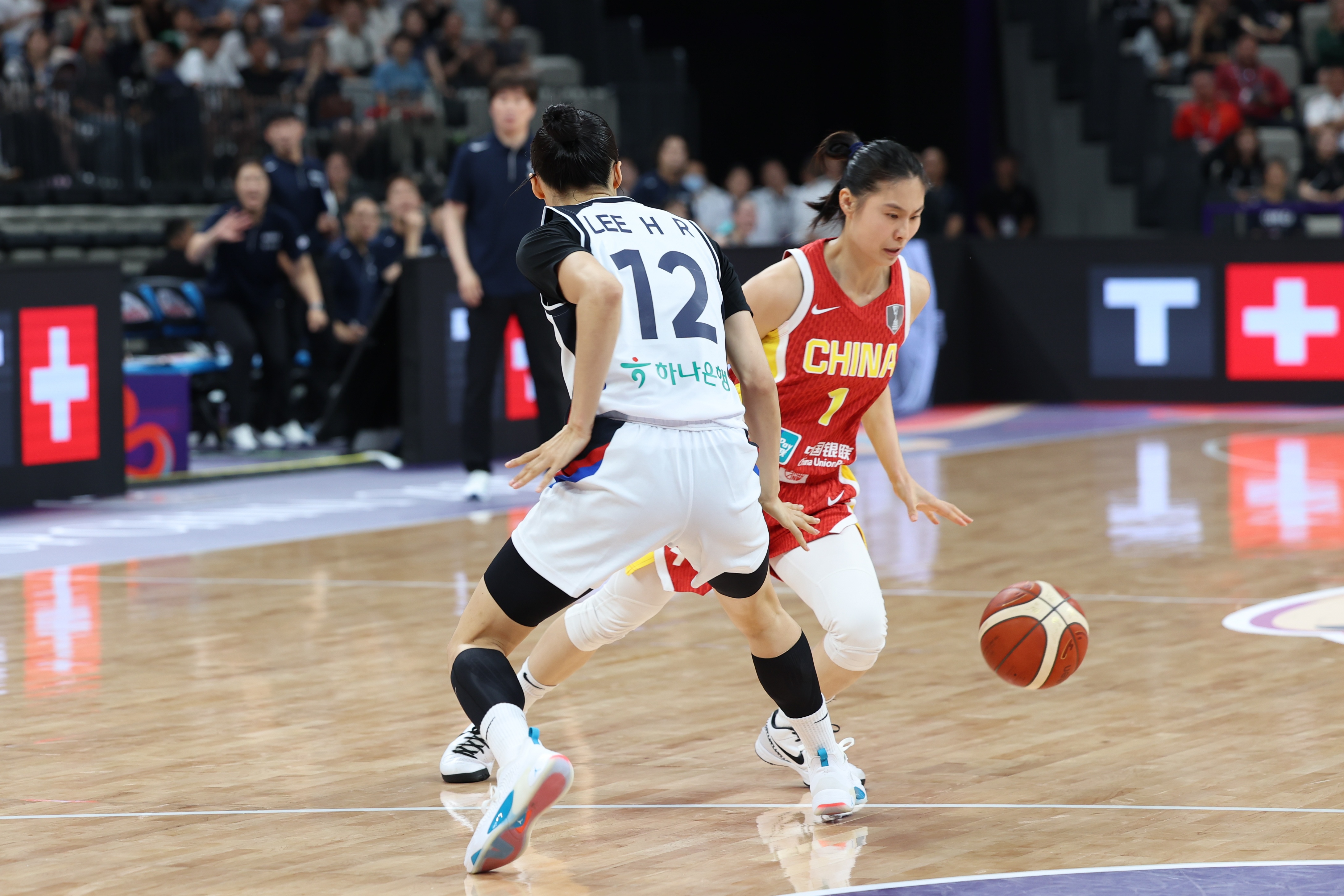 王子星：王思雨助攻盤活球隊 張子宇在時如何減少外線漏洞是重點