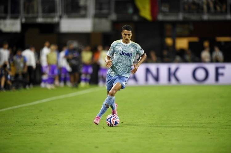 羅馬諾：葡體1300萬+浮動(dòng)報(bào)價(jià)科斯塔，尤文要1500萬+浮動(dòng)+10%二轉(zhuǎn)