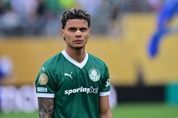 記者：本菲卡2500萬歐+獎金報價羅馬目標里奧斯，已達成個人協(xié)議