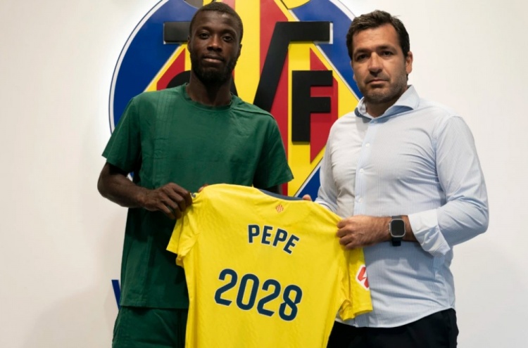 官方：比利亞雷亞爾與尼古拉斯-佩佩續(xù)約至2028年