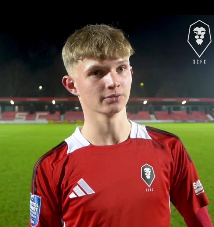 太陽(yáng)報(bào)：阿森納有望25萬(wàn)鎊+高額附加費(fèi)簽索爾福德U18前鋒賴(lài)特