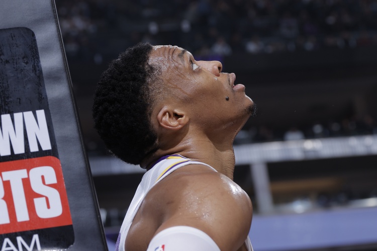 隊記：自威少交易以來 詹姆斯對湖人缺乏方向感感到沮喪