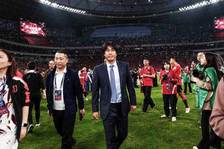 媒體人：徐正源現(xiàn)在類(lèi)似于崔康熙在泰山，俱樂(lè)部不引援磨到你走