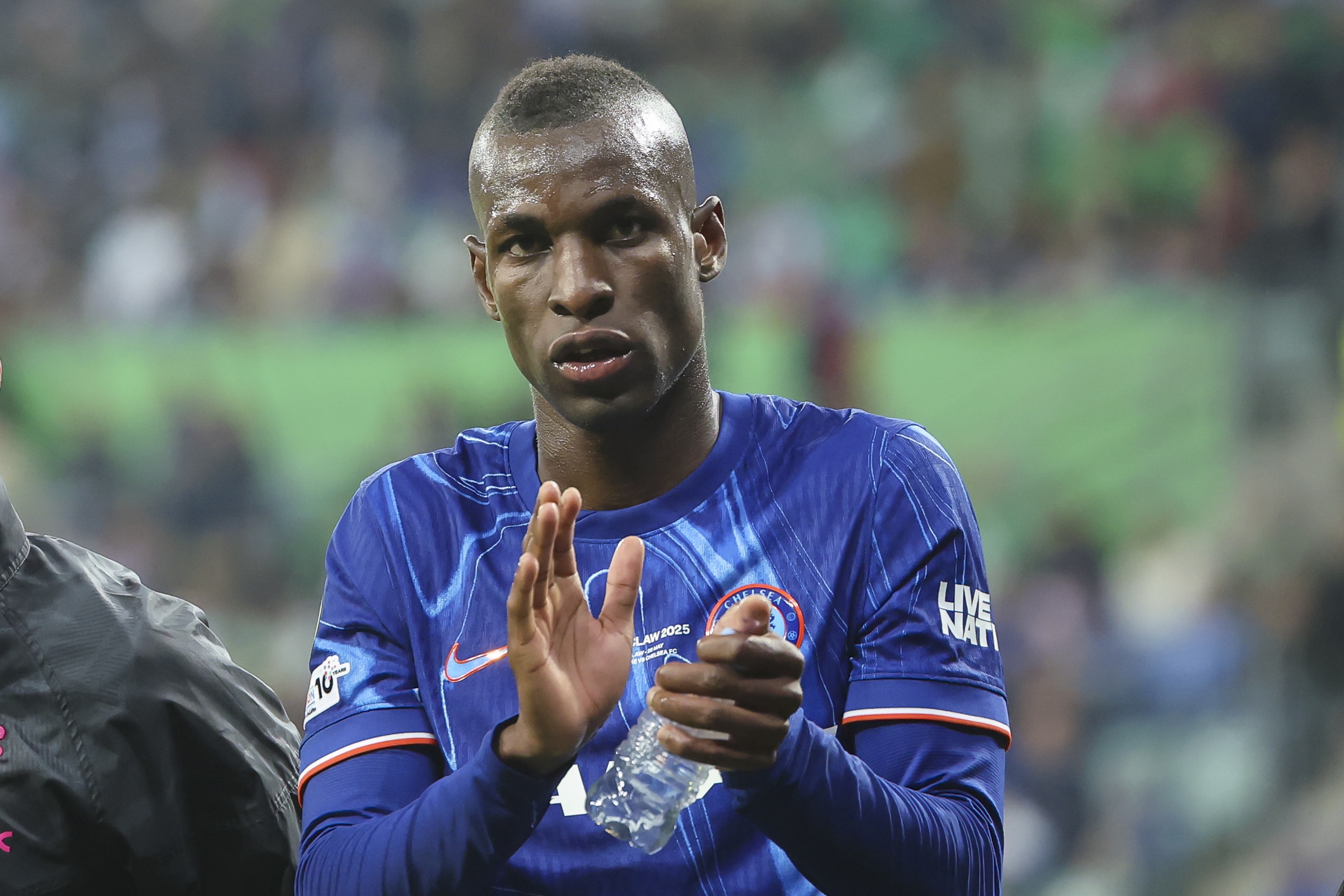 記者：杰克遜希望留在切爾西，他相信自己下賽季能找回最佳狀態(tài)