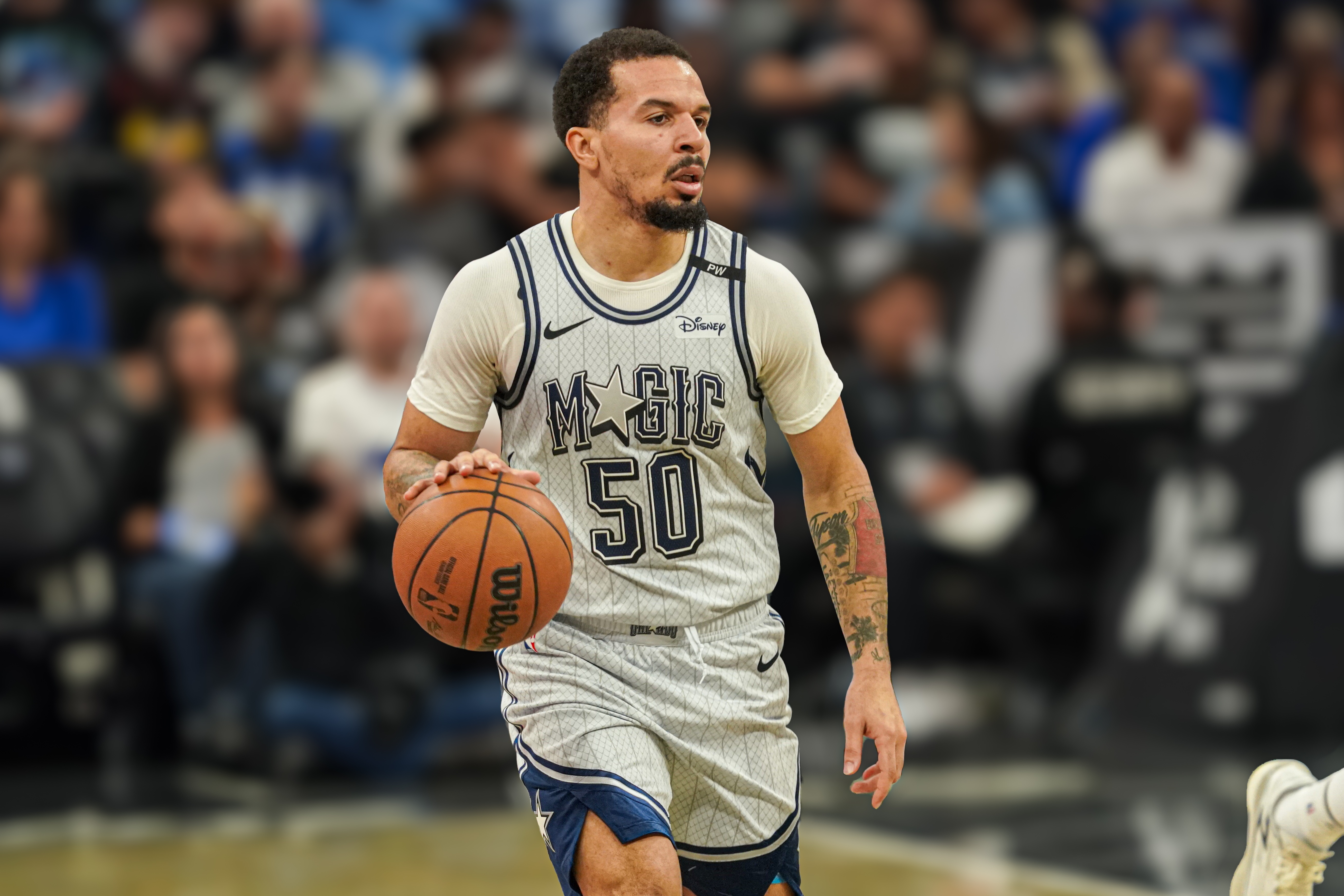 雄鹿GM：科爾-安東尼是后衛(wèi)版的波蒂斯 在字母哥身邊會打得更好