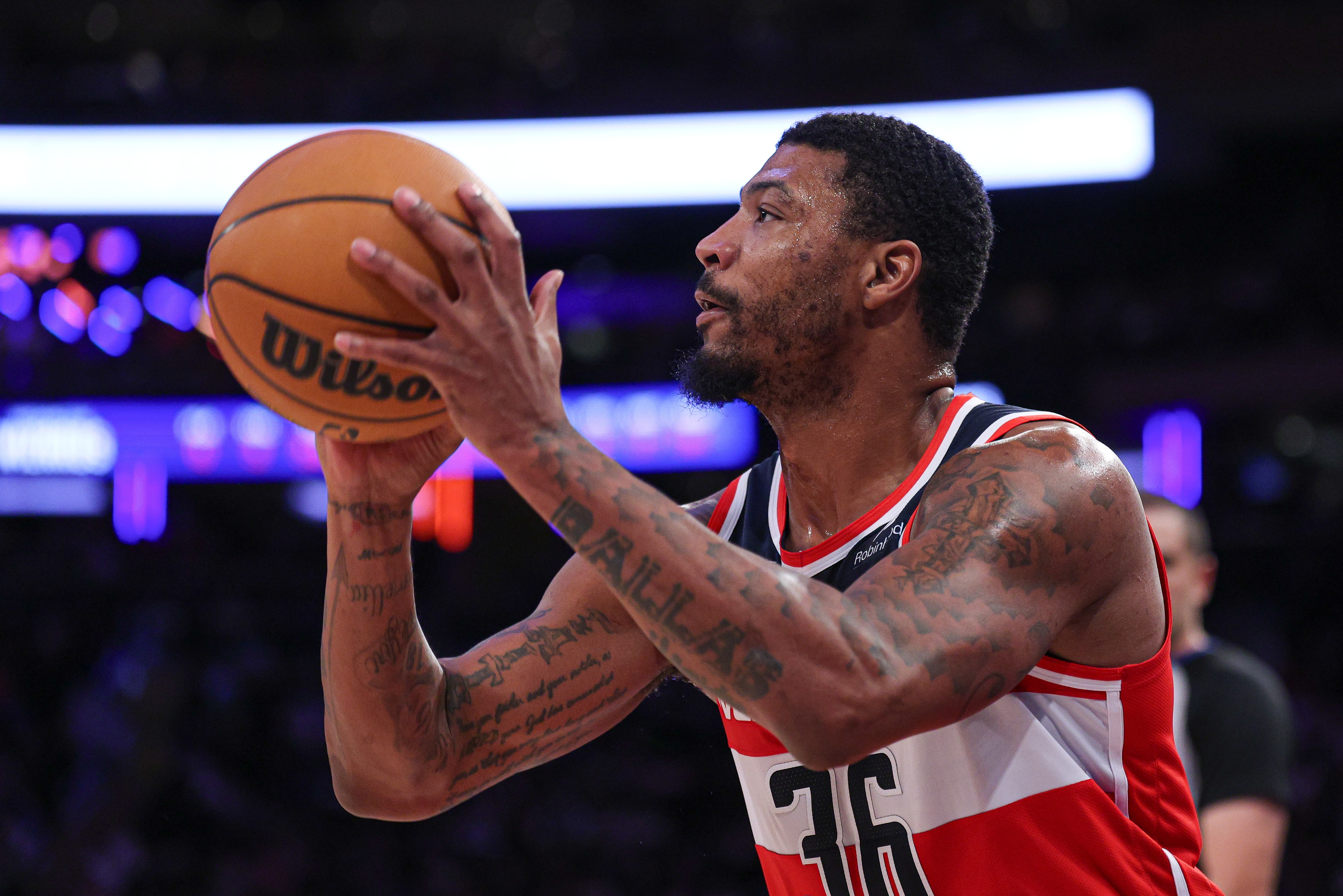 文胖：東契奇招募了斯瑪特 這表明了東契奇與湖人達(dá)成了統(tǒng)一戰(zhàn)線(xiàn)