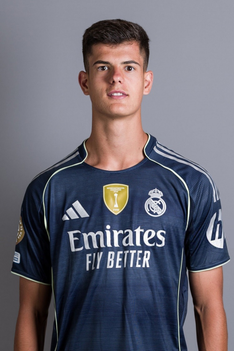 圖片報：斯圖加特即將以300萬歐簽下皇馬20歲中場切瑪-安德烈斯