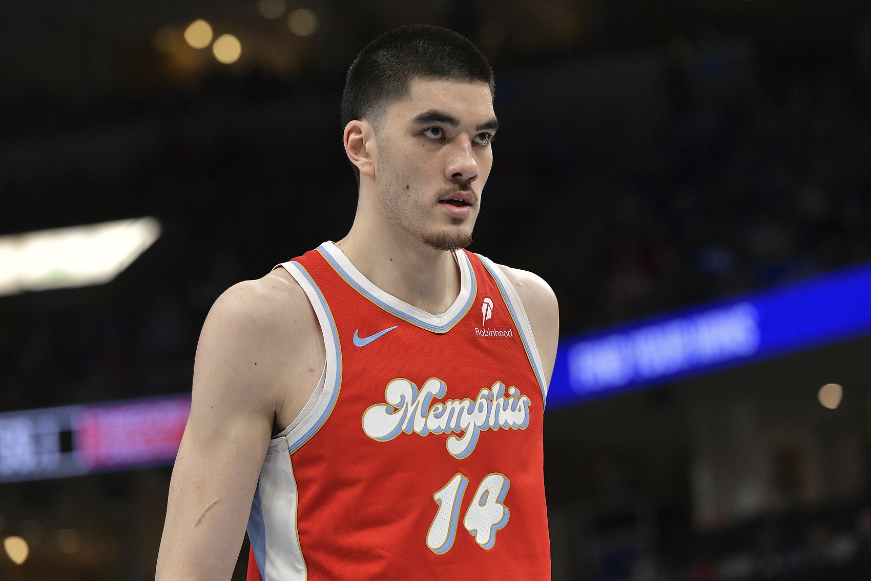 ??超速83.6%??被罰639塊5！針對(duì)埃迪的魯莽駕駛指控已被撤銷