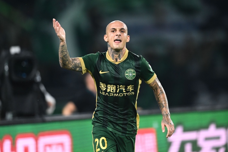 足球報(bào)談中超新外援：佼佼者即插即用，打出令人恐怖的數(shù)據(jù)