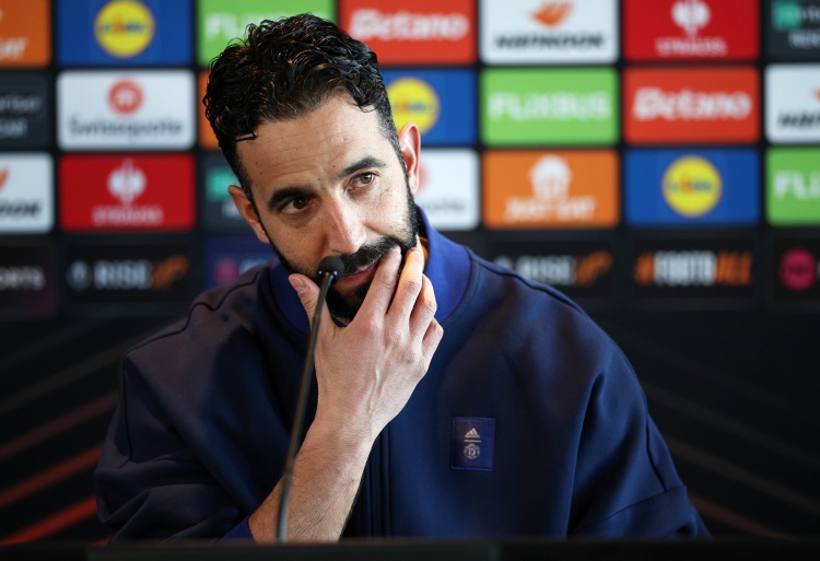 記者：采訪(fǎng)過(guò)阿莫林后，終于知道為何葡體球員都愿意為他赴湯蹈火