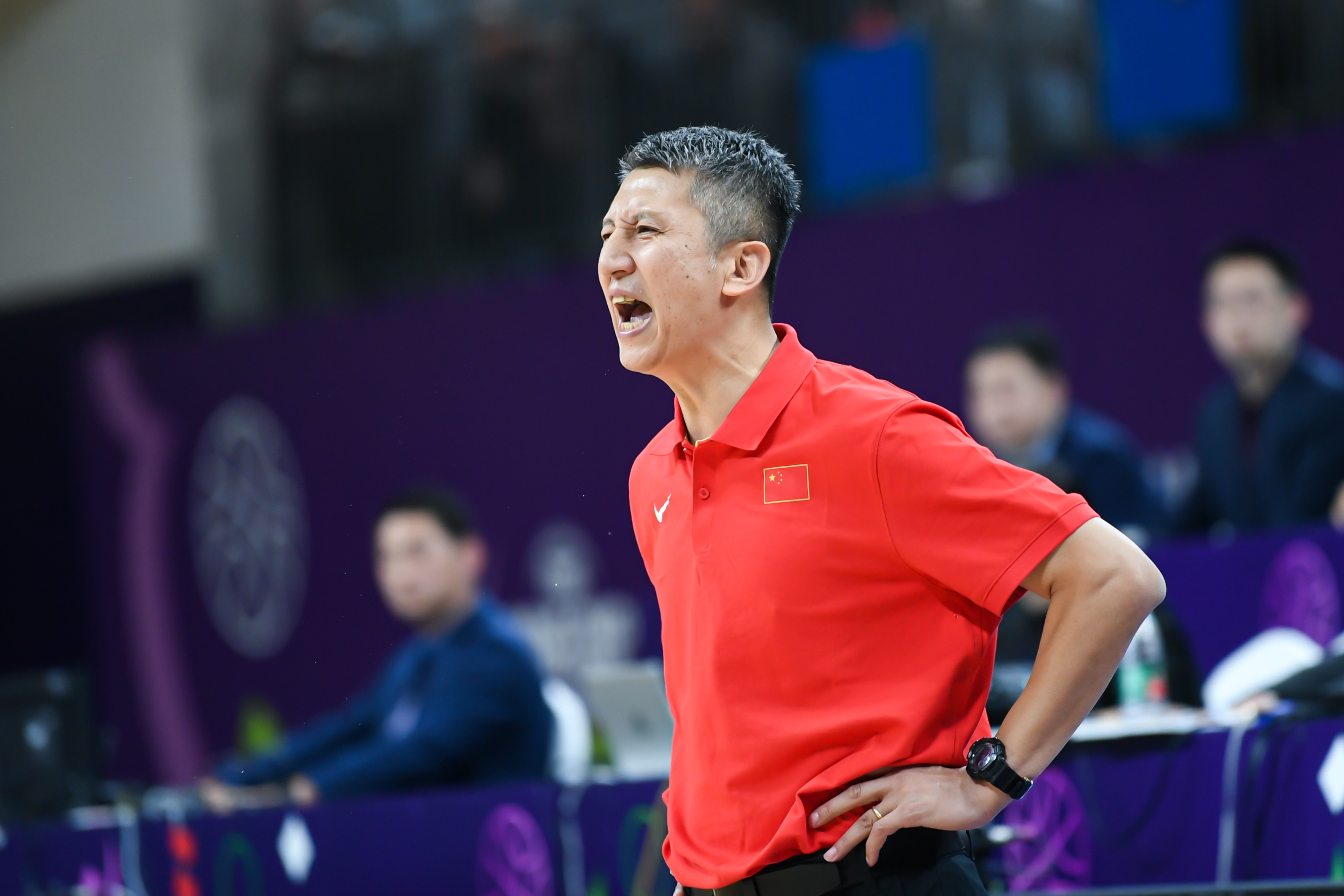 末節(jié)派小個(gè)陣容？郭士強(qiáng):比分拉開(kāi)都有機(jī)會(huì) 李祥波防擋拆攻擊性強(qiáng)