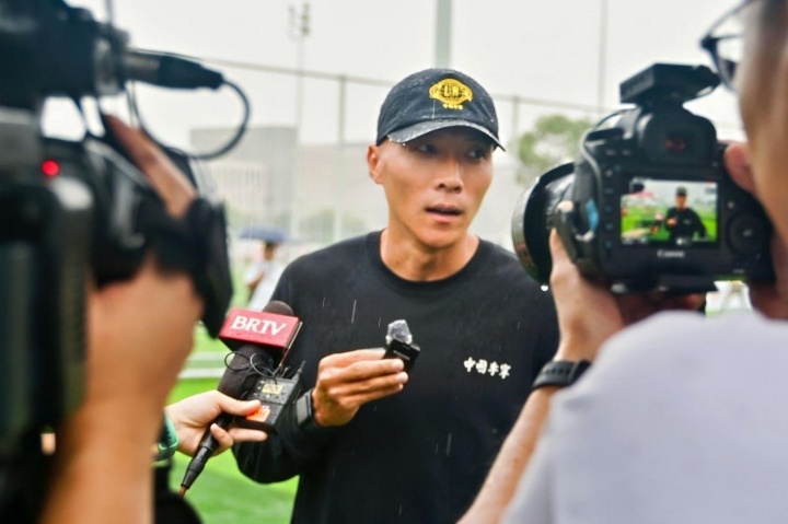 于大寶：“百隊(duì)杯”是職業(yè)球員起步的平臺(tái)