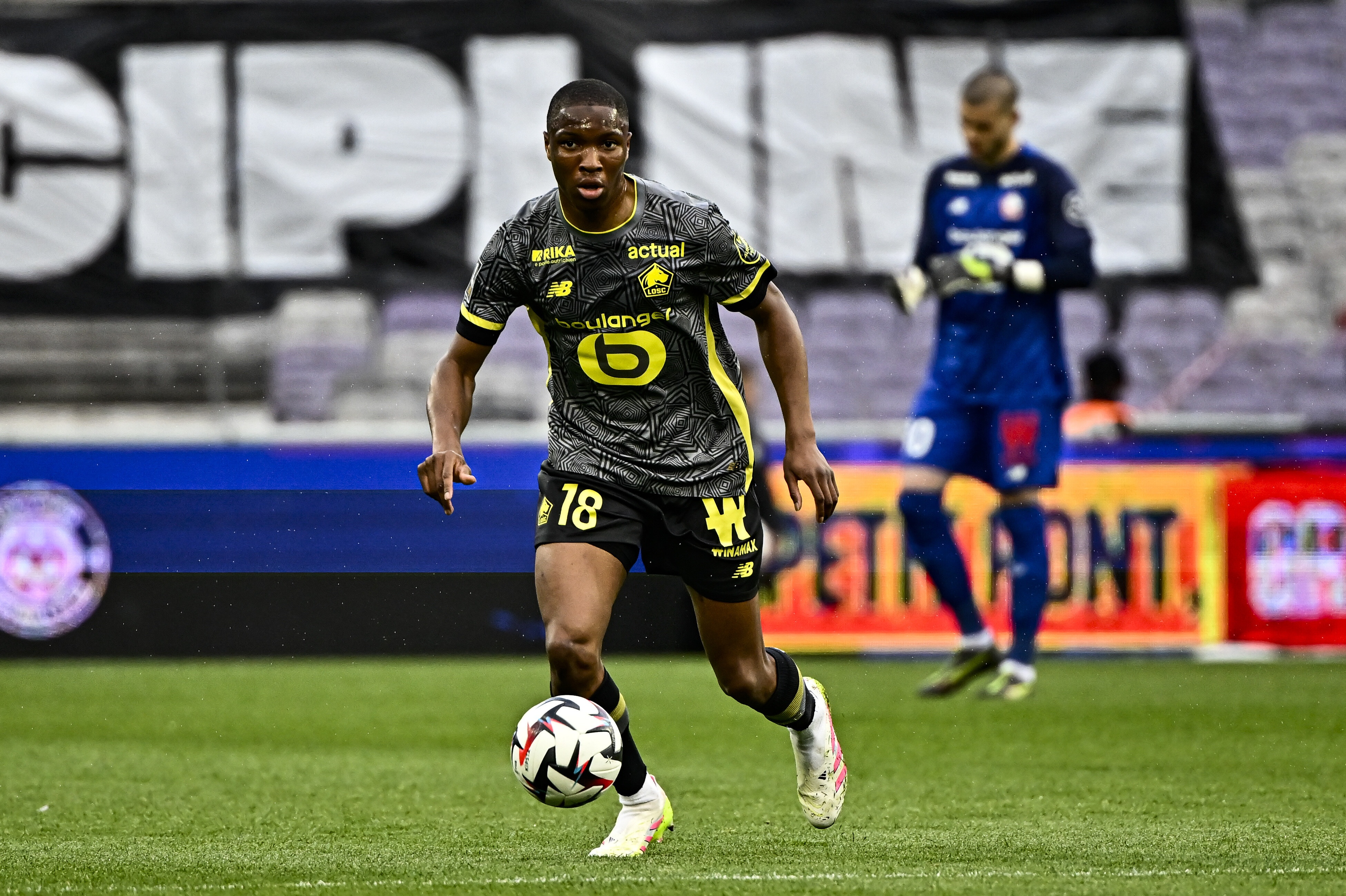 記者：迪亞克特是伯恩茅斯首要引援目標(biāo)，里爾為球員標(biāo)價(jià)4000萬(wàn)歐