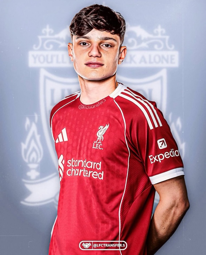 要價4000萬歐！意媒：利物浦3500萬歐報價18歲中衛(wèi)萊奧尼被拒