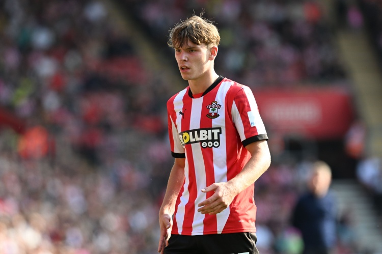 德天空：南安普頓已給出迪布林的標(biāo)價(jià)，埃弗頓接受價(jià)格將激活交易