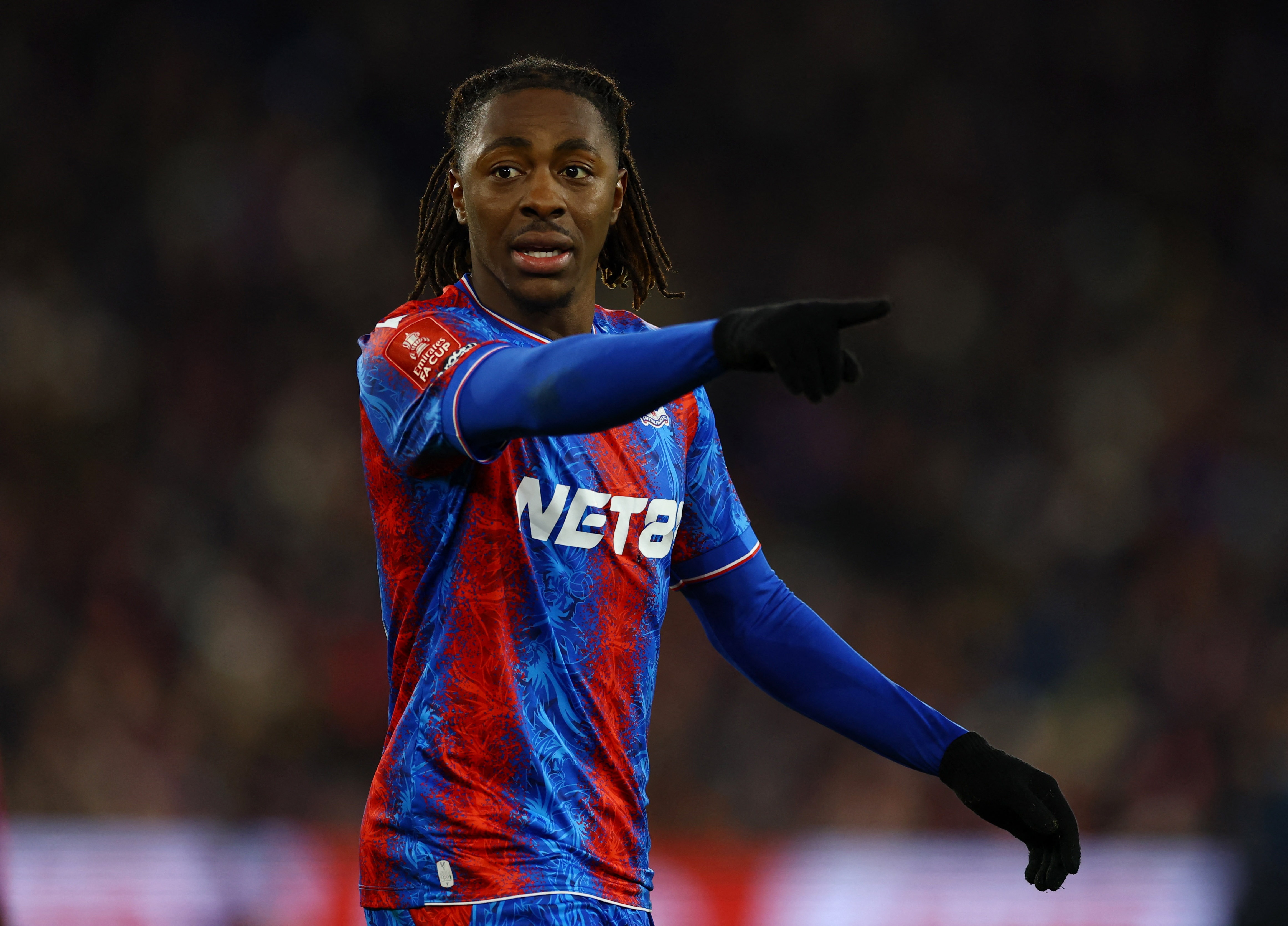 羅馬諾：熱刺目前領(lǐng)先埃澤爭奪，阿森納要有球員離隊才能簽新前鋒