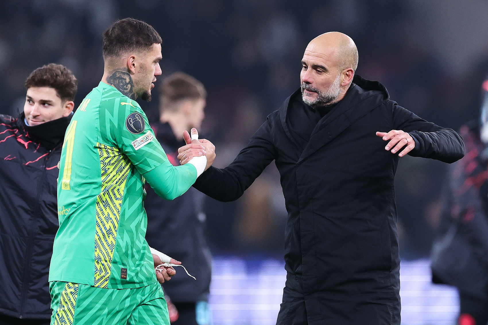 瓜迪奧拉：埃德森轉(zhuǎn)會(huì)加拉塔薩雷？我沒(méi)收到消息，他因腸胃炎缺席