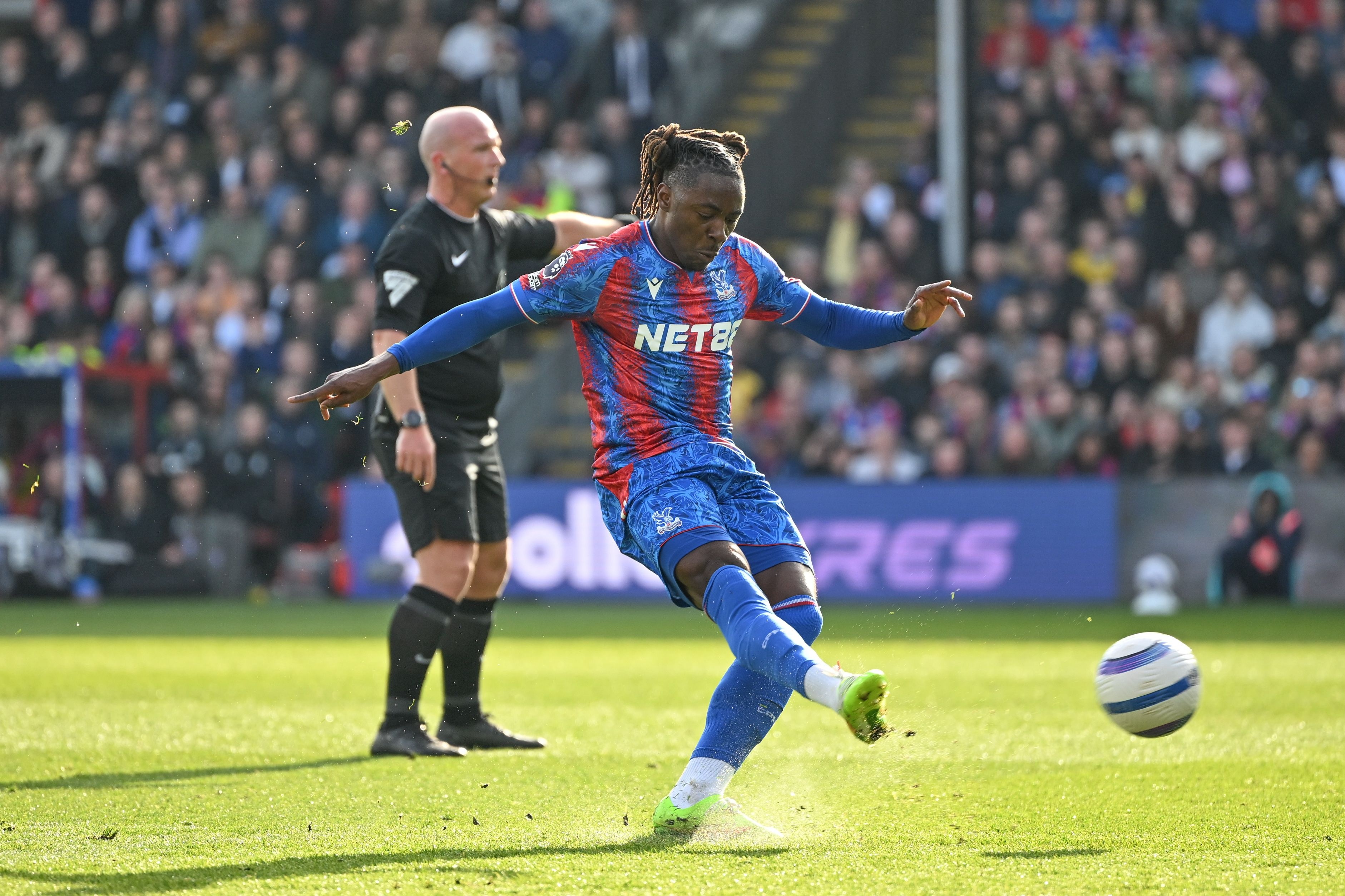 BBC：熱刺加速引進(jìn)埃澤48小時(shí)內(nèi)有望達(dá)協(xié)議，總價(jià)低于6800萬鎊