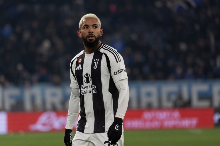 莫雷托：道格拉斯-路易斯距離森林越來越近，他將永久轉(zhuǎn)會(huì)加盟