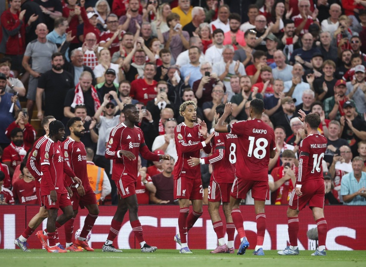 哈曼：利物浦的防守端太過(guò)脆弱，同時(shí)也失去了阿諾德的威脅球能力