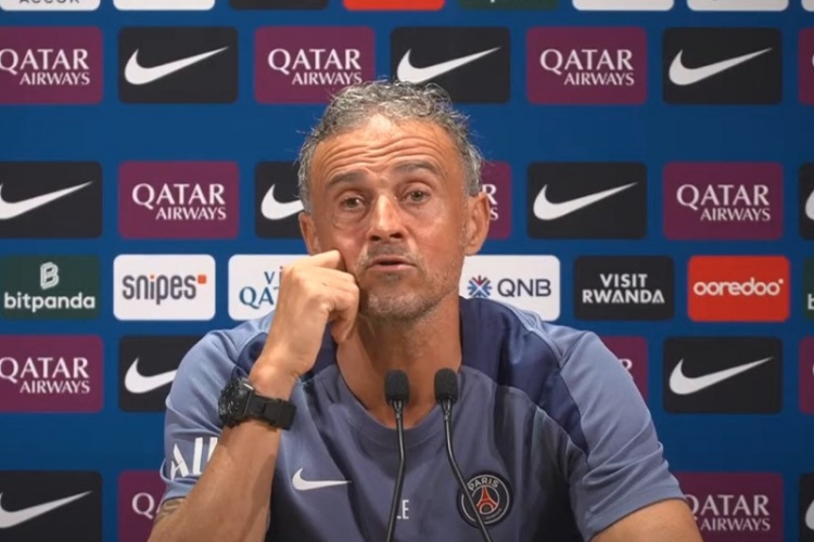 恩里克：相信登貝萊表現(xiàn)還能提升 要建立能以最佳方式進(jìn)攻的體系