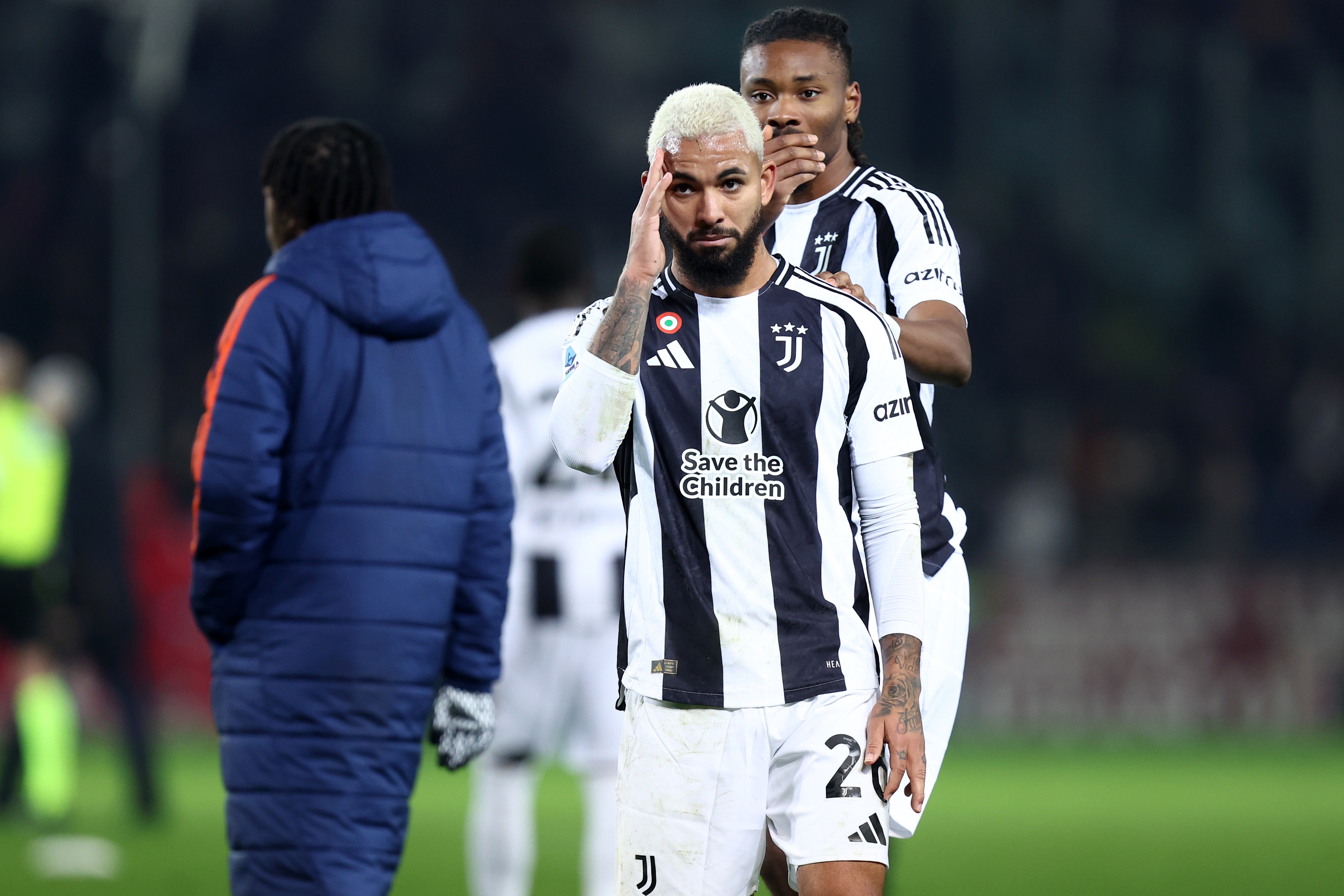 米體：道格拉斯-路易斯離隊騰出925萬歐薪資空間，尤文會給穆阿尼