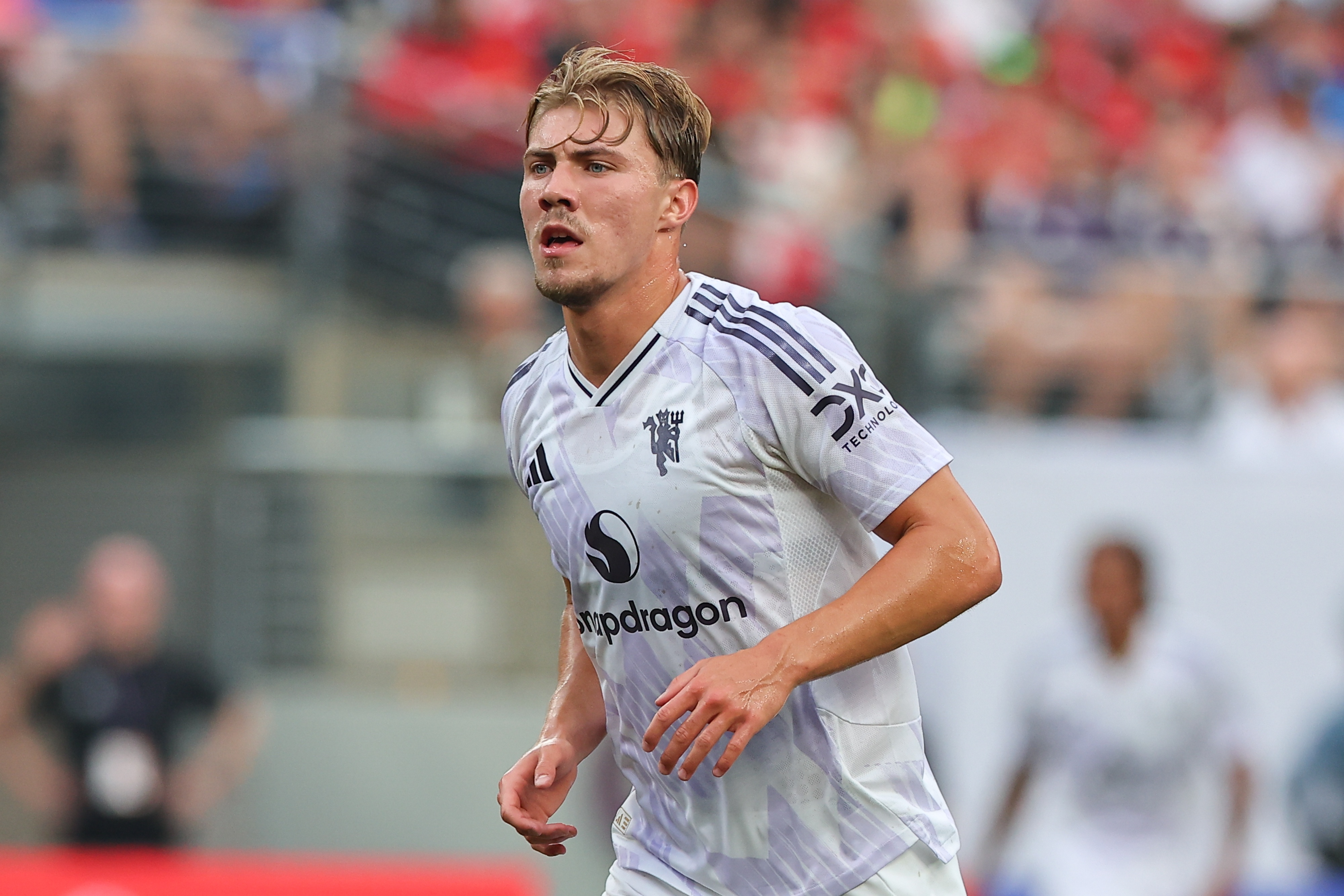 羅體：霍伊倫曾向米蘭要求650萬歐薪資，這可能阻礙那不勒斯簽他