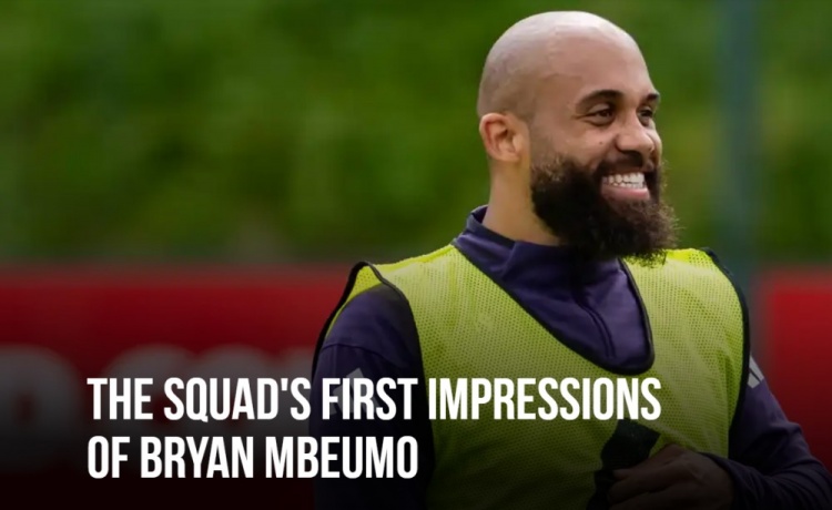 曼聯(lián)眾將談姆伯莫：謙遜 內(nèi)斂 幽默 沖擊力驚人 曾讓我們吃盡苦頭