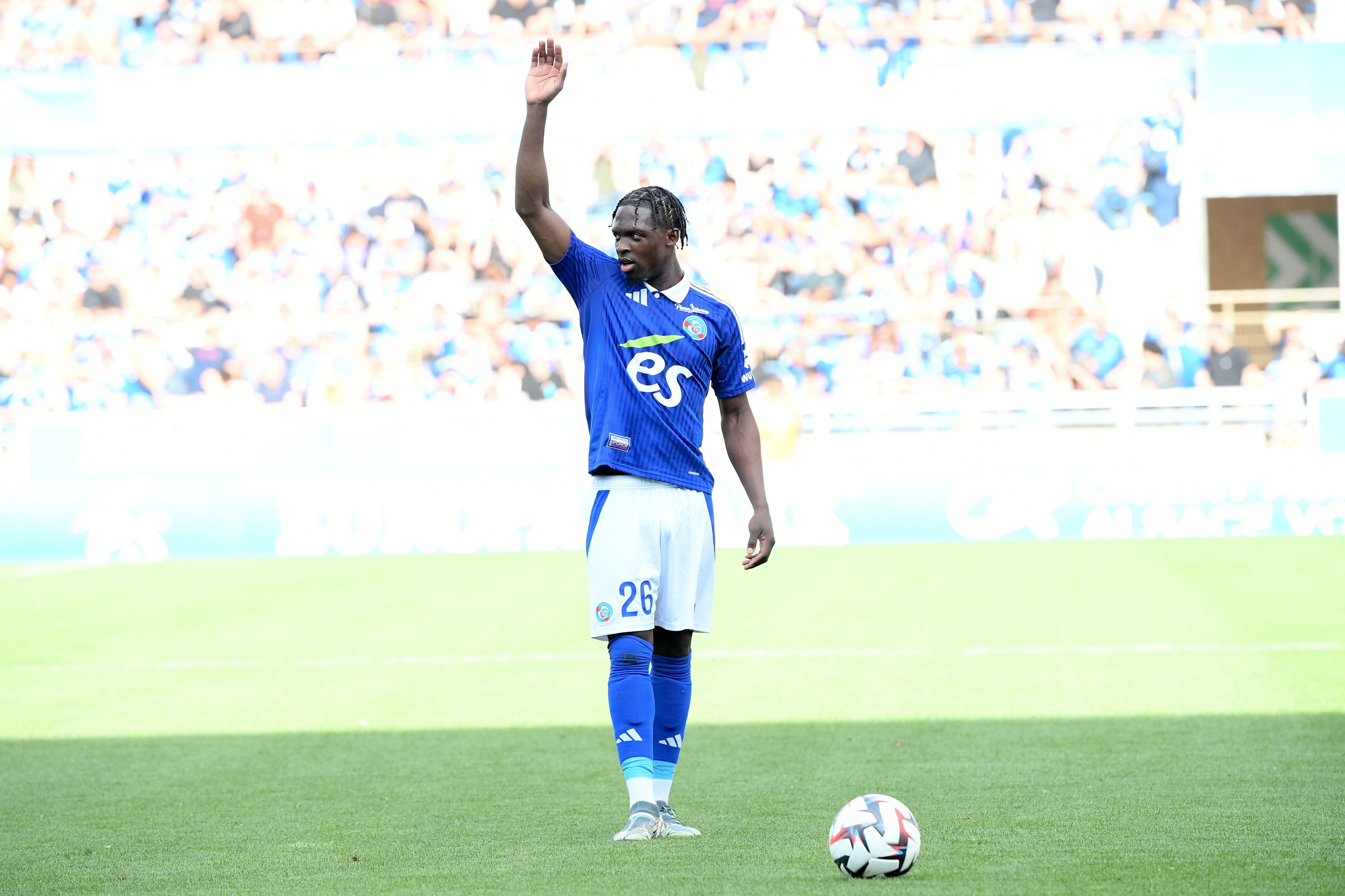 記者：利茲聯(lián)準備敲定斯特拉斯堡前鋒巴卡瓦，轉(zhuǎn)會費約3500萬歐