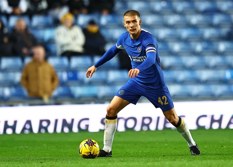 記者：切爾西小將吉爾克里斯特200萬(wàn)鎊+浮動(dòng)轉(zhuǎn)會(huì)西布朗，今日體檢