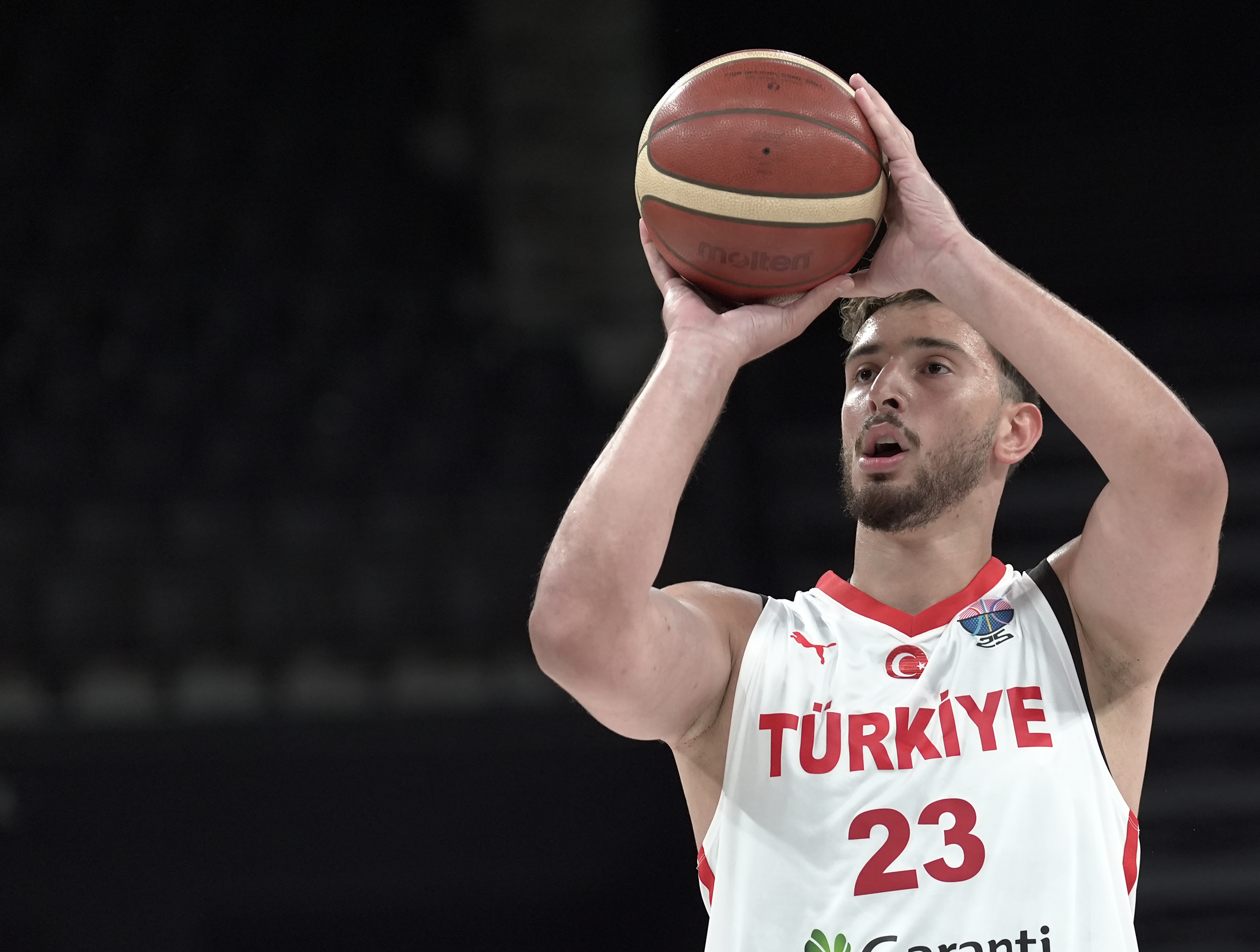 無所不能！申京28分鐘9中8獨得23分12板9助1斷2帽 罰球10中7