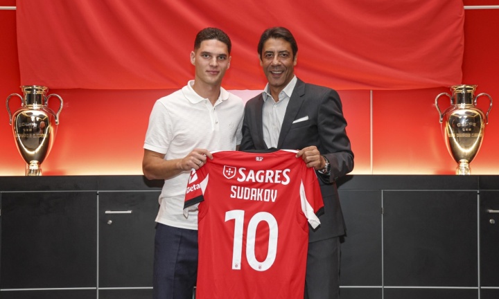 官方：本菲卡簽下礦工中場蘇達(dá)科夫，租借+強(qiáng)制買斷總價(jià)3200萬歐