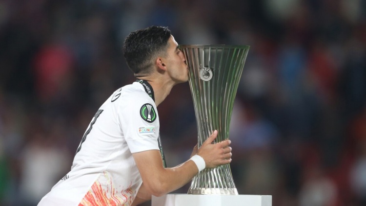 官方：西漢姆后衛(wèi)阿格德轉(zhuǎn)會(huì)加盟馬賽