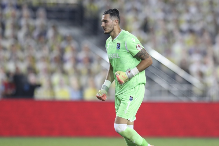 官方：加拉塔薩雷2750萬歐簽下特拉布宗體育門將恰基爾