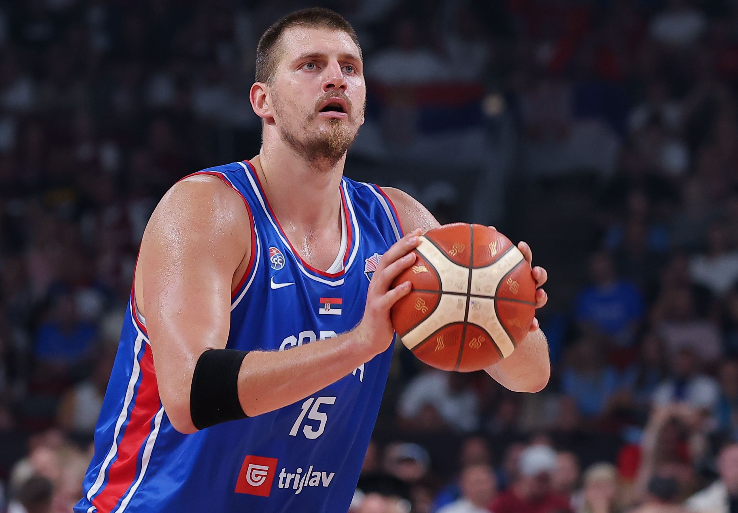 汗都沒流！約基奇僅出戰(zhàn)18分鐘 2中2輕松拿下6分7板4助正負值+15