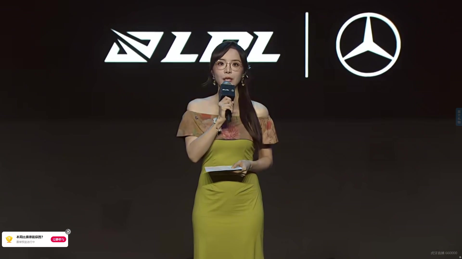 四名新援和球迷朋友們打招呼啦！新賽季并肩戰(zhàn)斗！??????