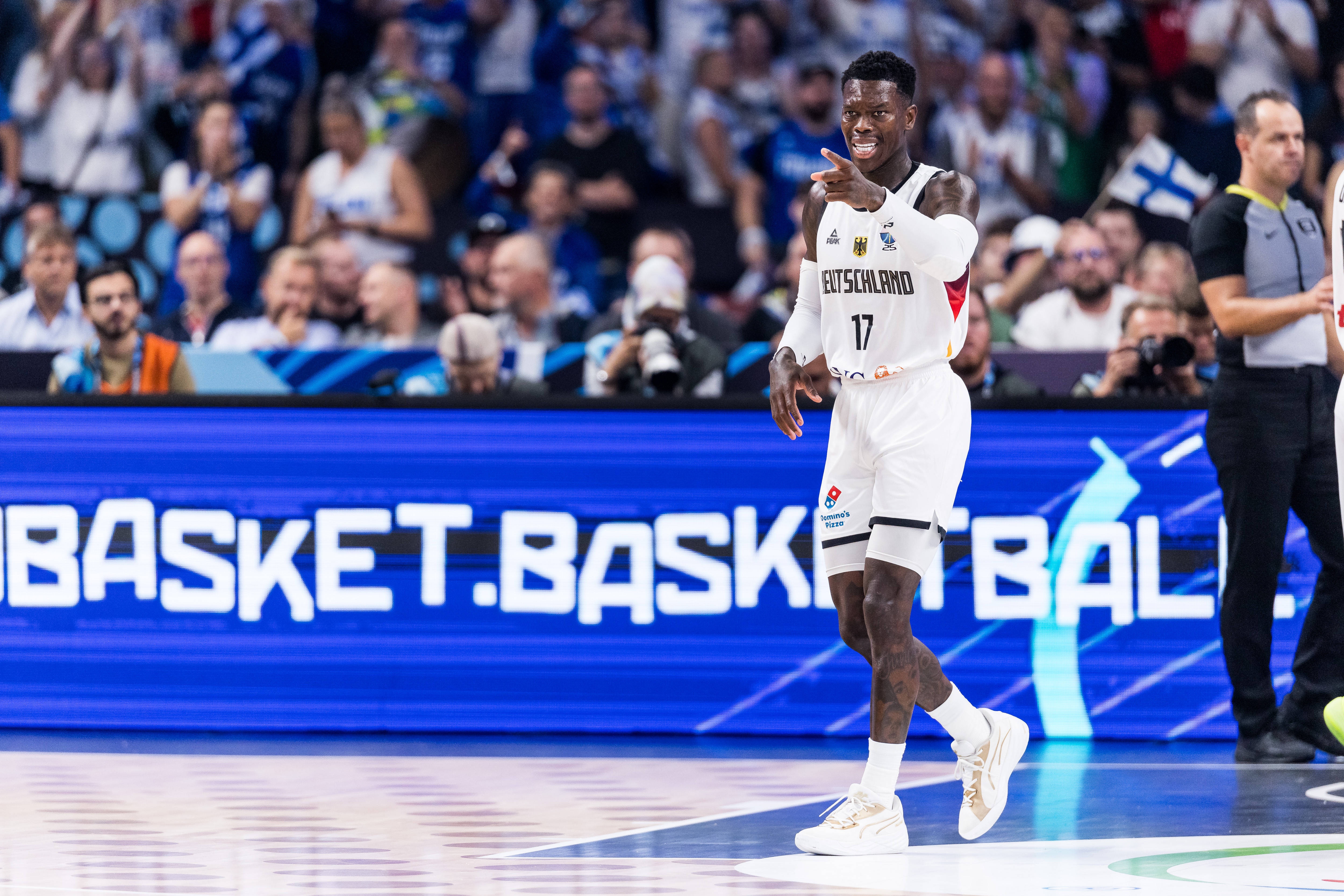 施羅德：我們會(huì)提速打快攻出手三分 防守端給土耳其持續(xù)施壓