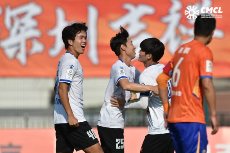 廈門壹零貳陸2-0深圳吉祥取中冠總決賽三連勝，張?jiān)矫烽_二度