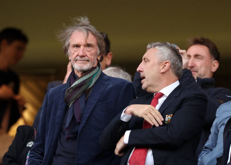 郵報(bào)：熱刺就贊助糾紛反訴英力士，認(rèn)為對(duì)方無(wú)權(quán)終止贊助要求賠錢(qián)